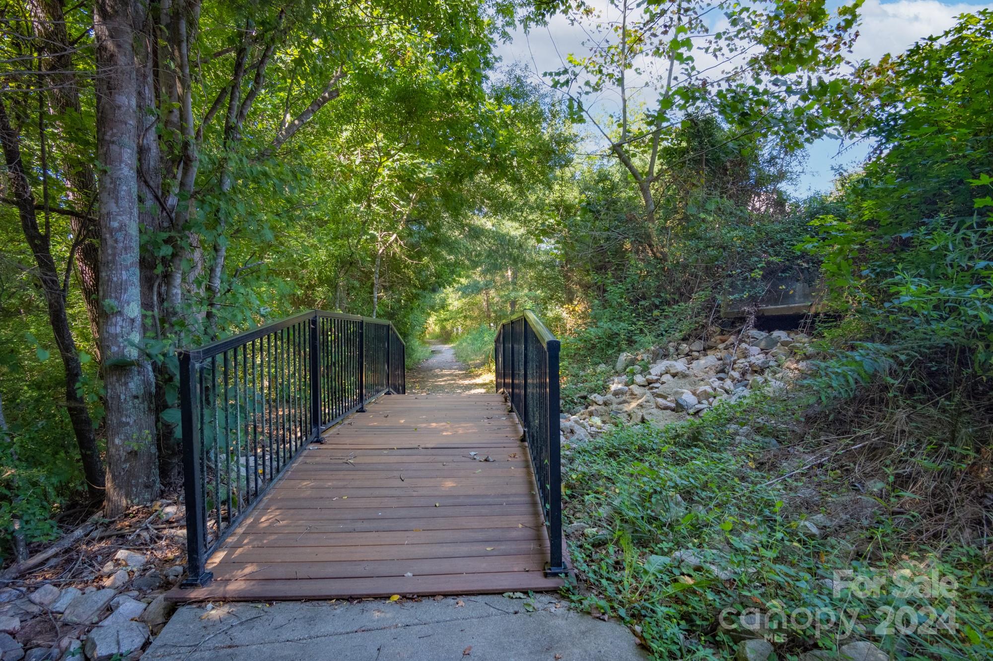 Mill Creek Falls - Residential