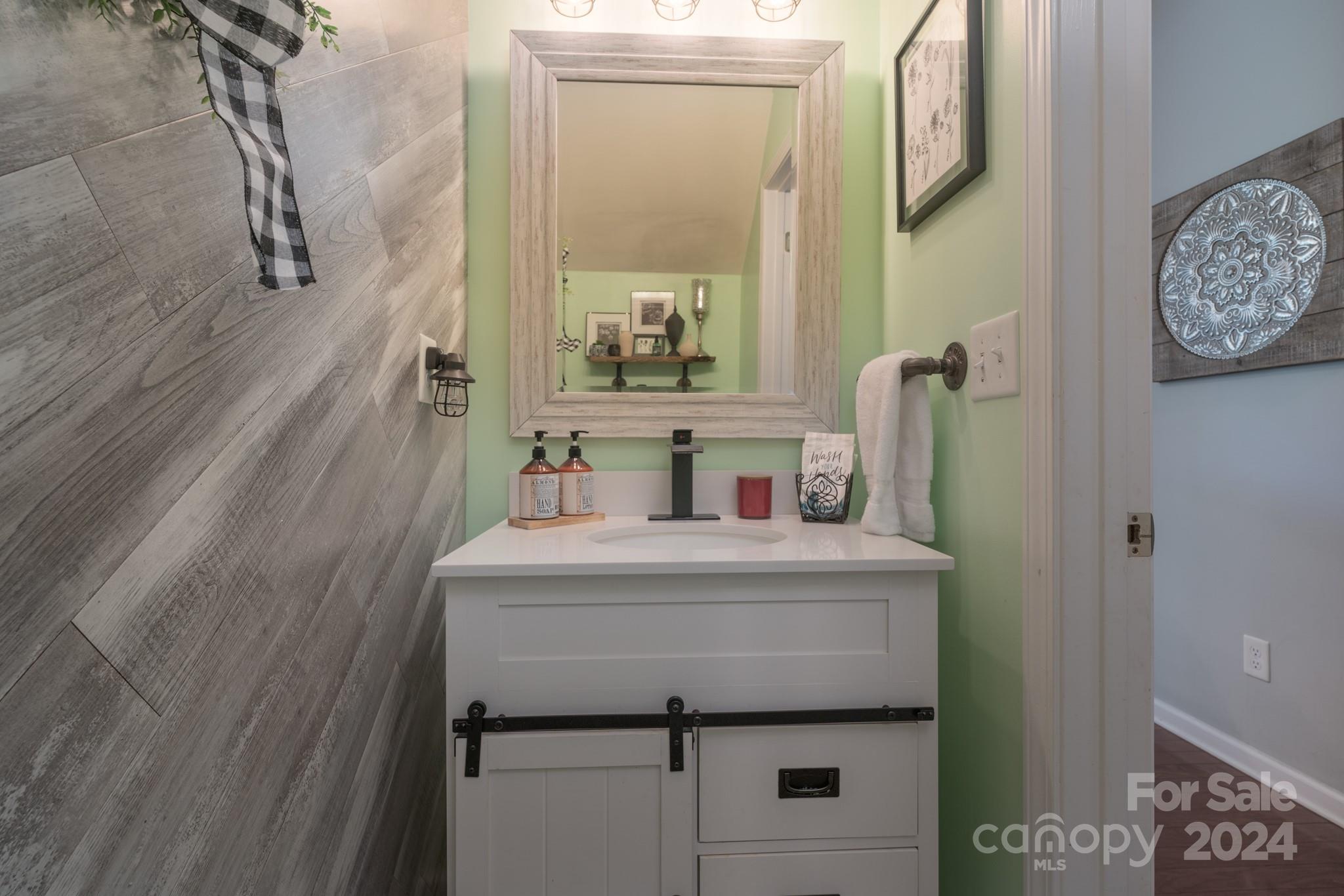 Mill Creek Falls - Residential