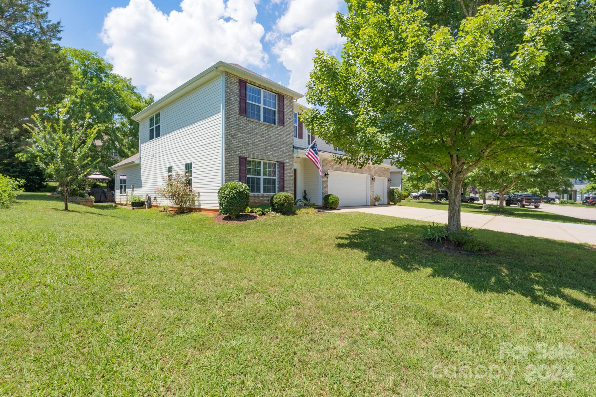 Mill Creek Falls - Residential