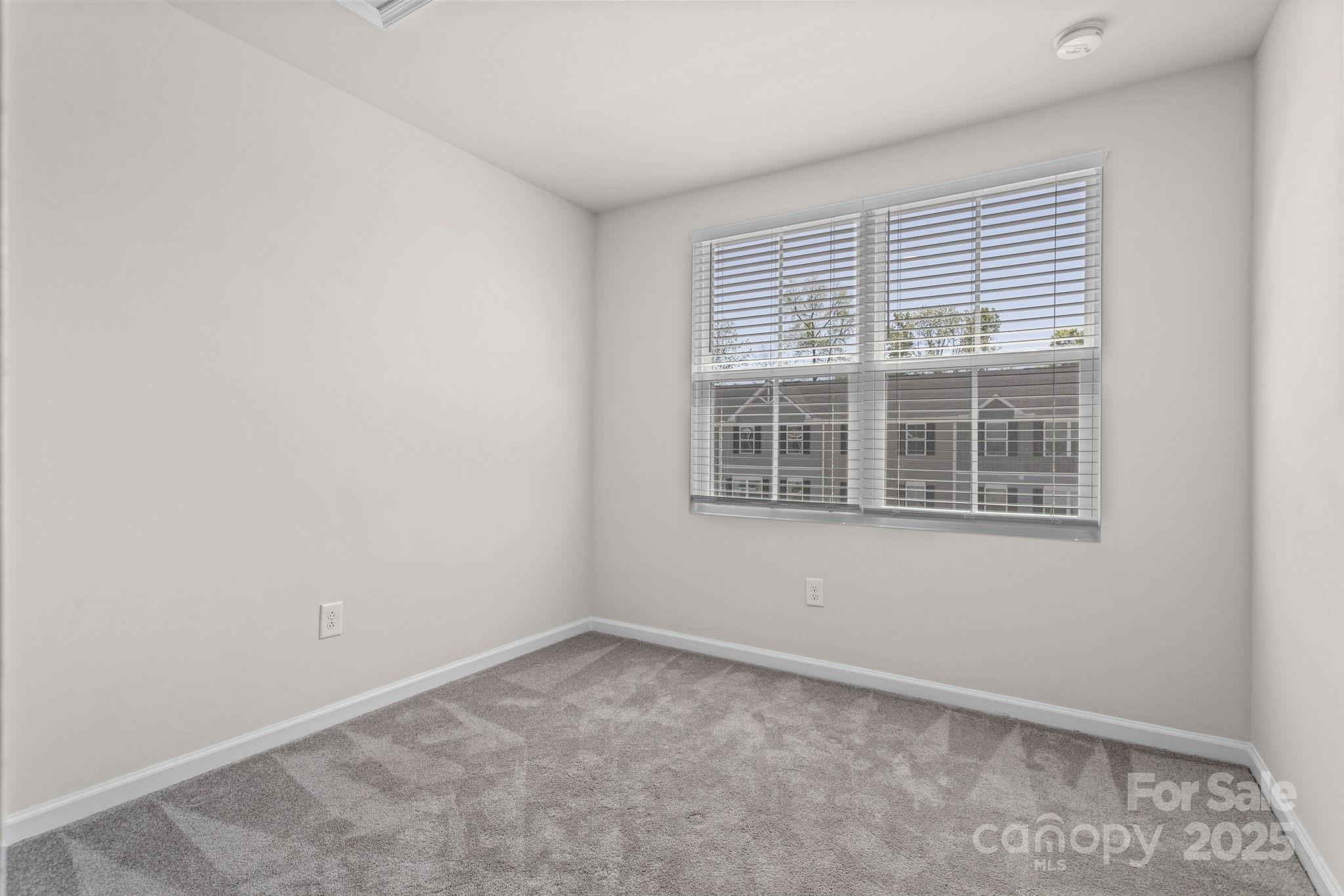 AUGUST BROOK - Residential