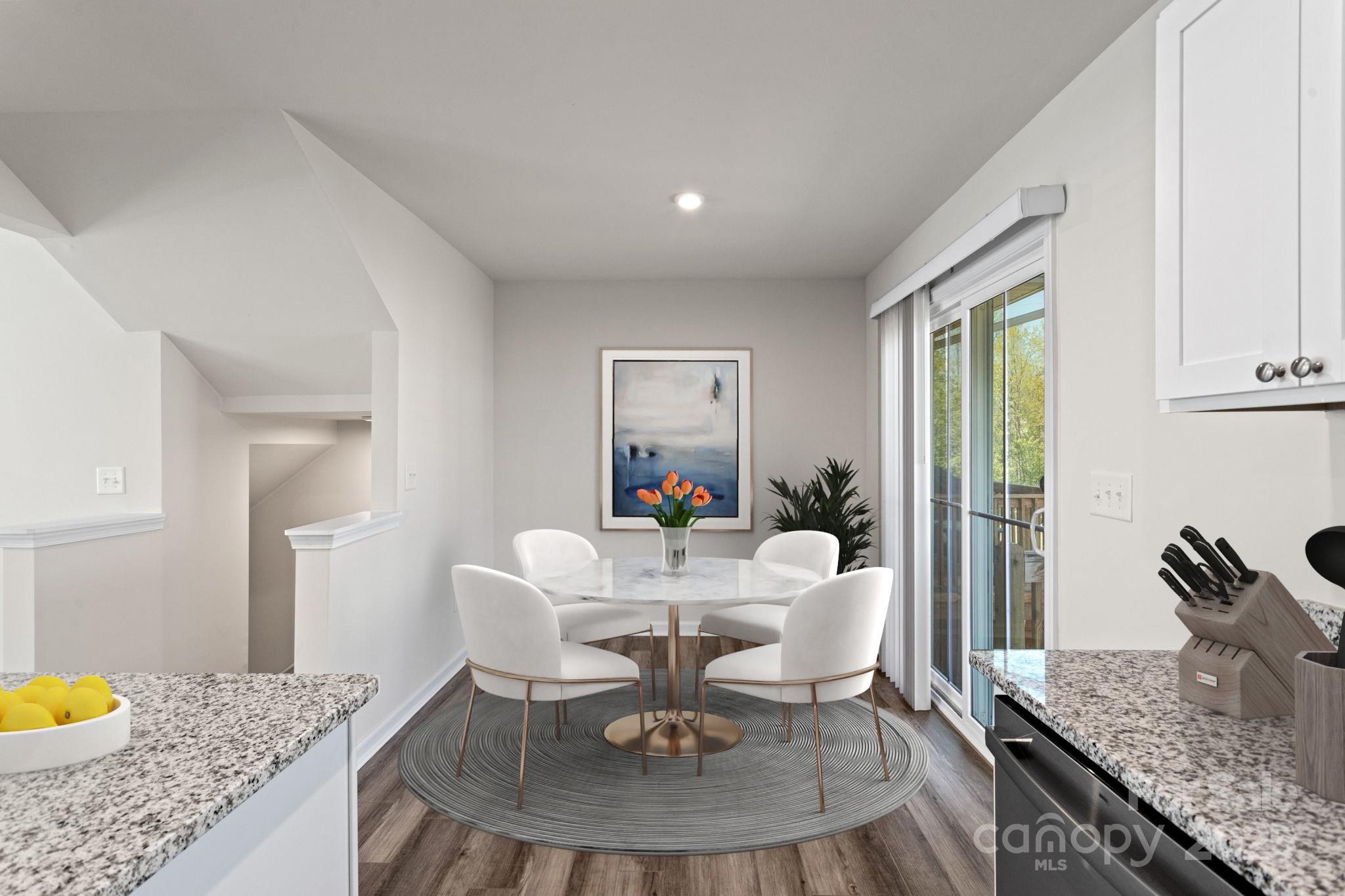 AUGUST BROOK - Residential