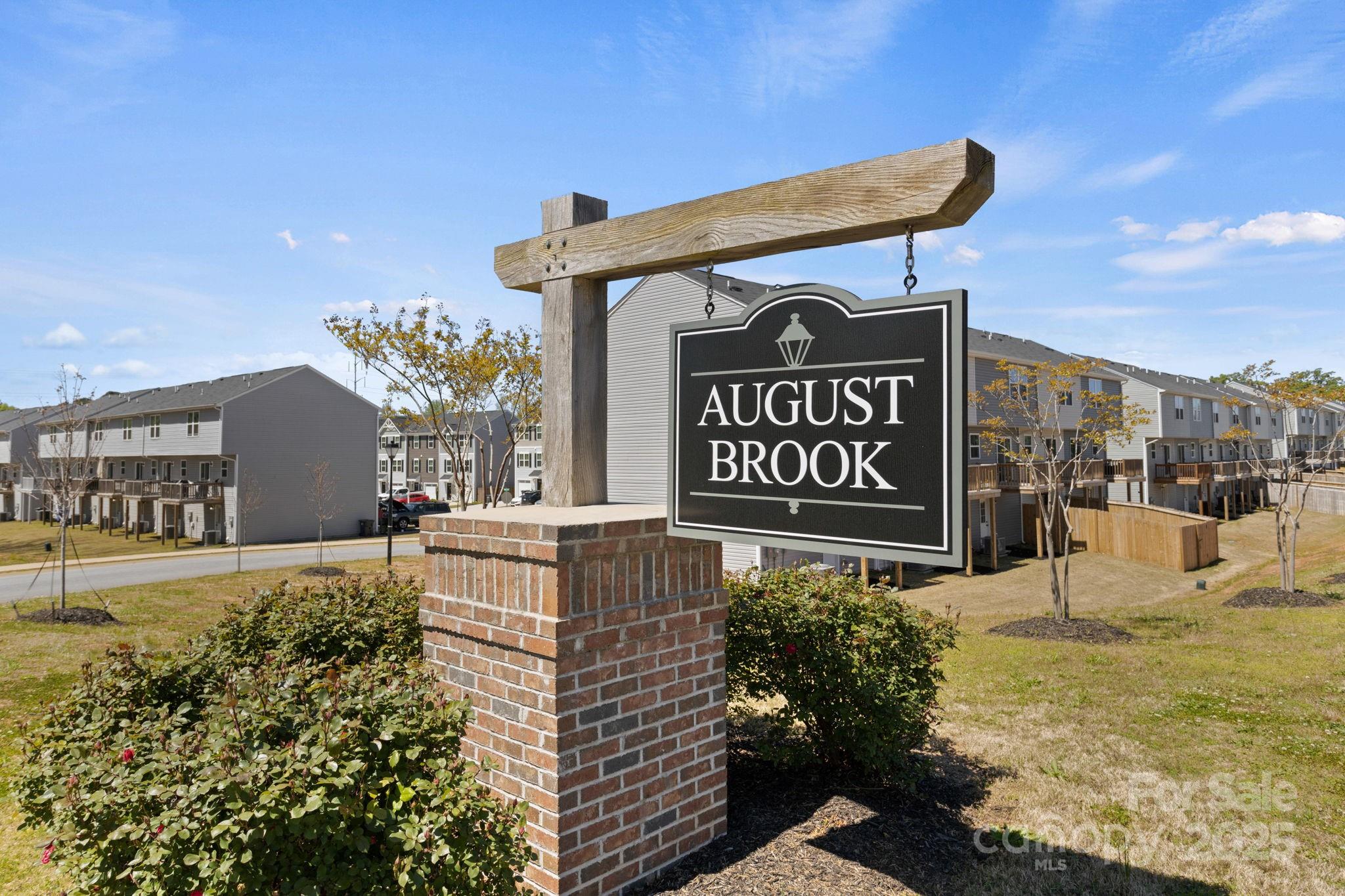 AUGUST BROOK - Residential