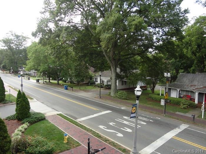 Elizabeth Place - Residential Lease