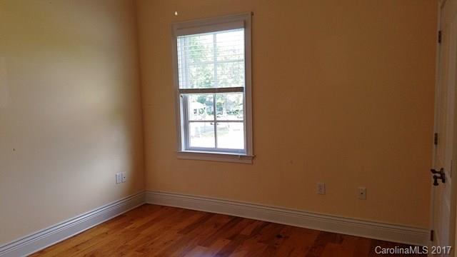 Elizabeth Place - Residential Lease