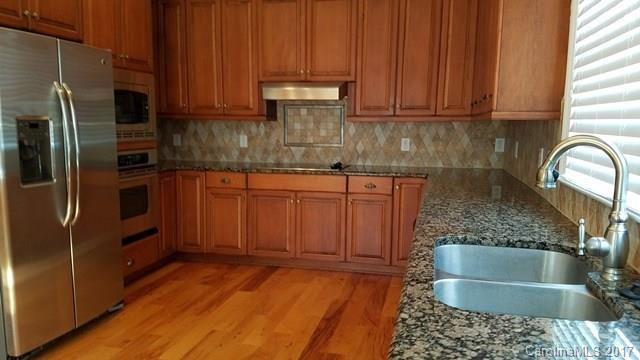 Elizabeth Place - Residential Lease