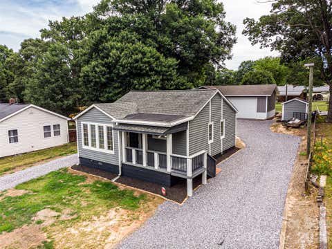 Photo of 233 Eastside Drive, Statesville, NC 28625 (MLS # 4397585)