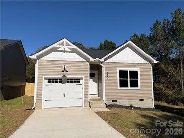 610 E Robinson Street Dallas NC 28034