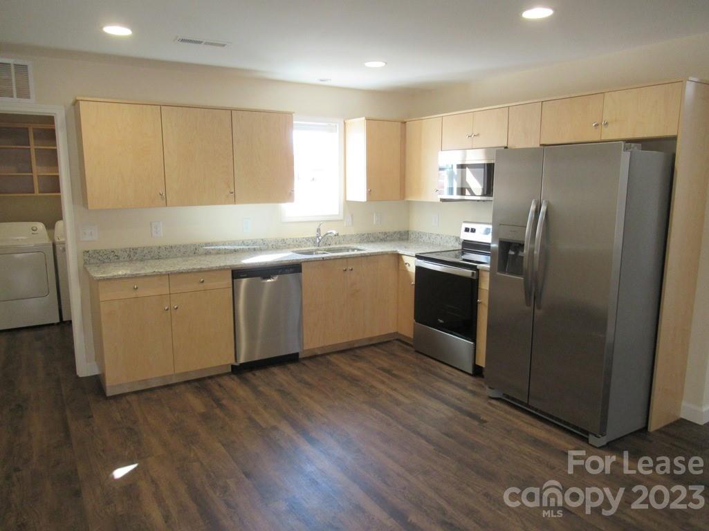 Tranquil Oaks - Residential Lease