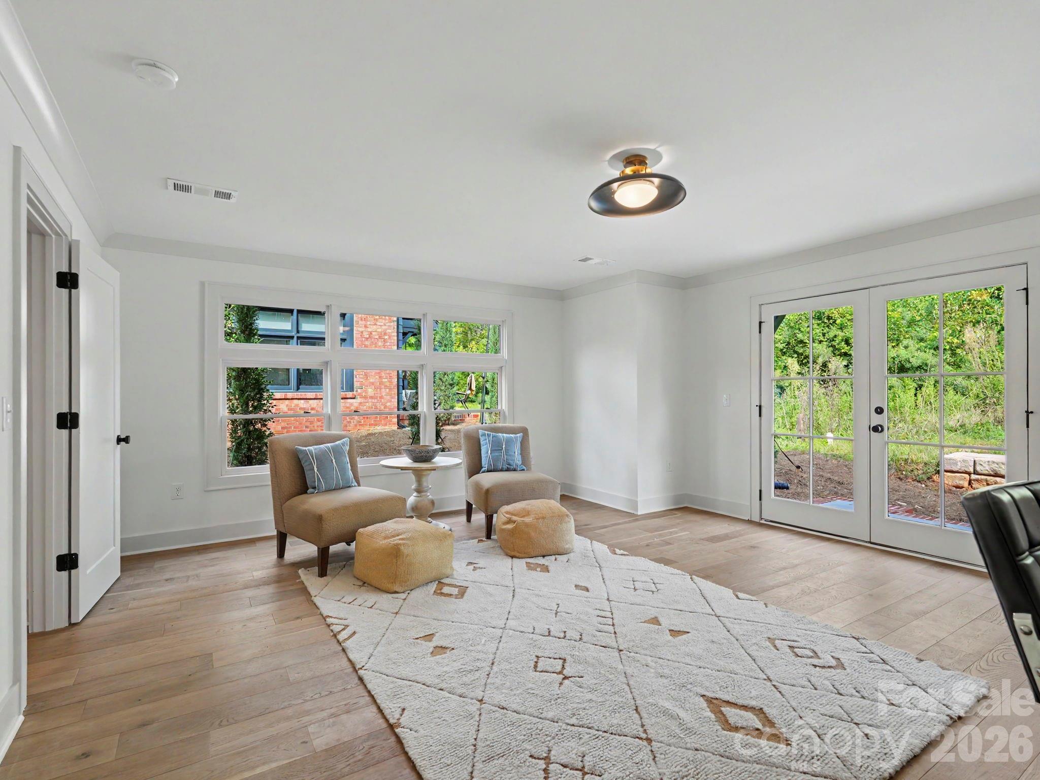 3127 Colyer Place