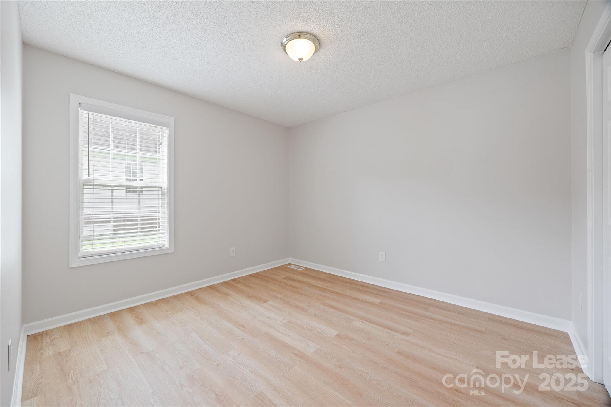 Avery Lake - Residential Lease