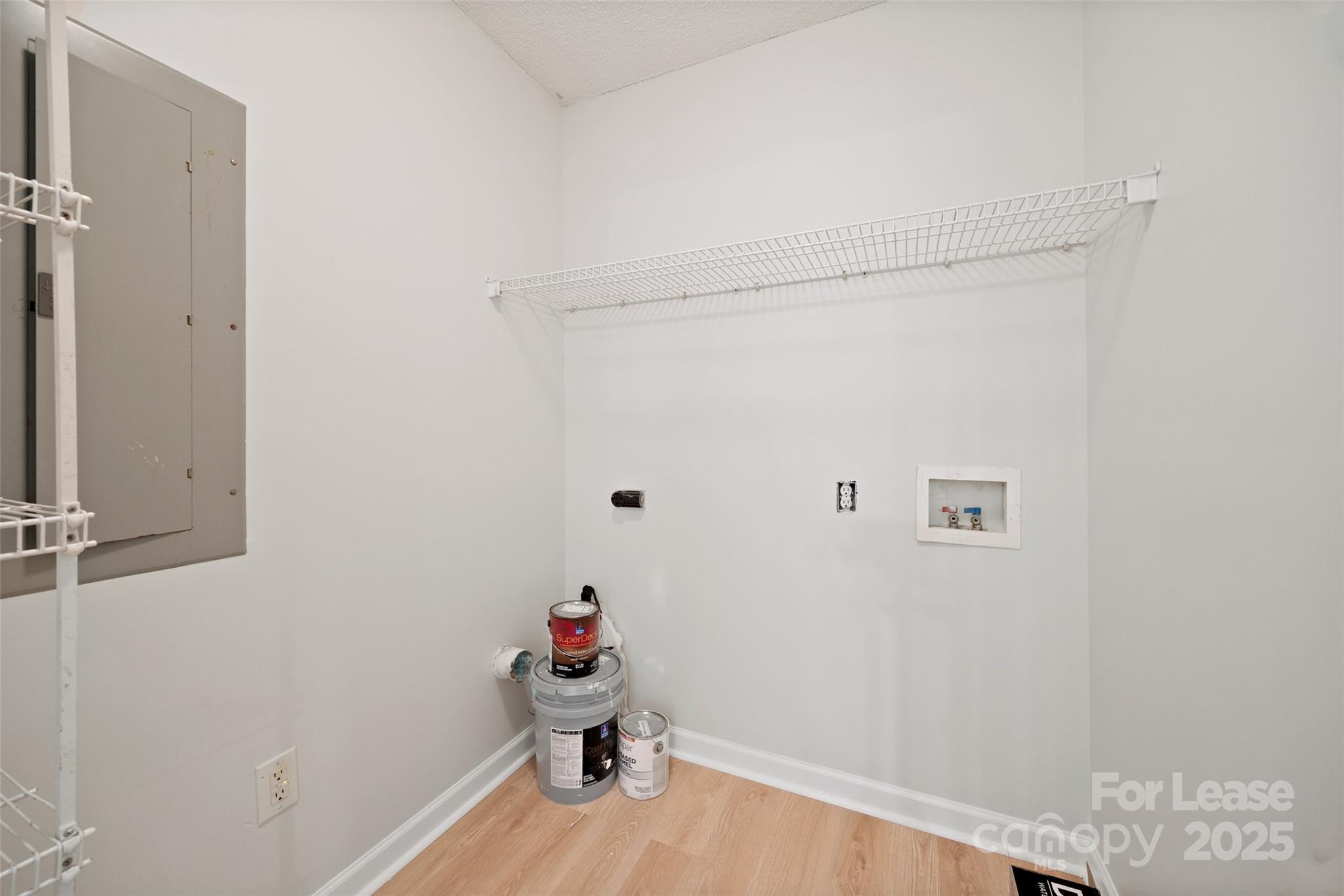 Avery Lake - Residential Lease