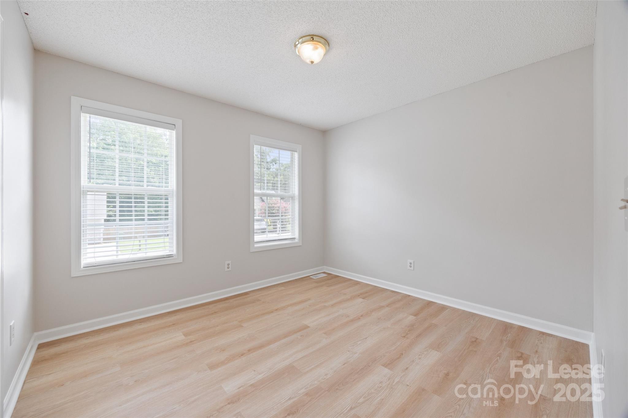 Avery Lake - Residential Lease