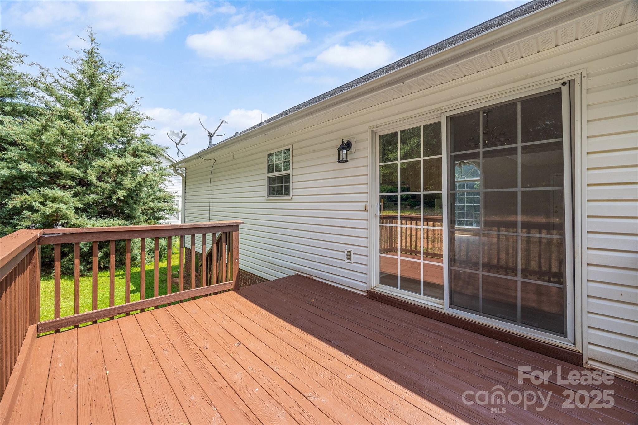 Avery Lake - Residential Lease