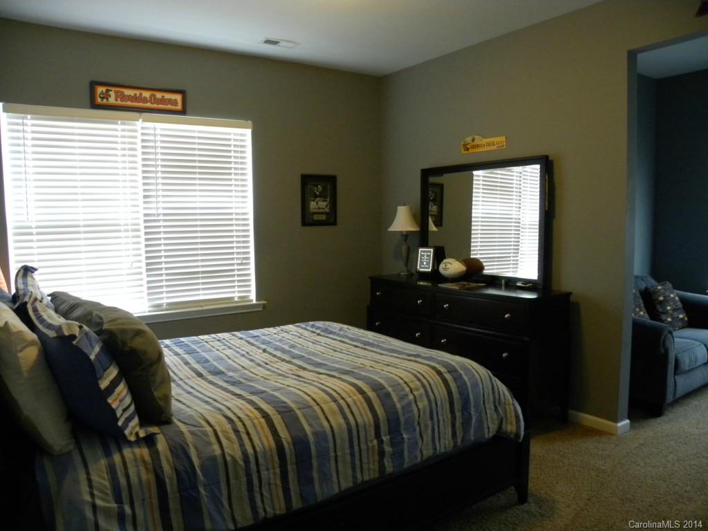 Reserve At Gold Hill - Residential