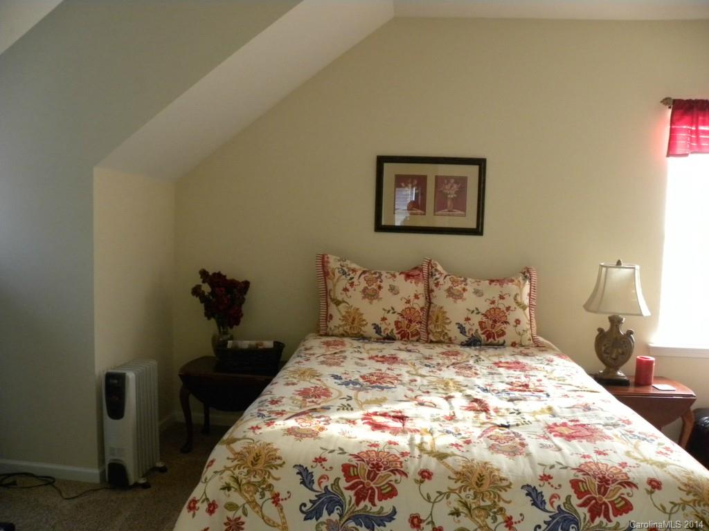 Reserve At Gold Hill - Residential