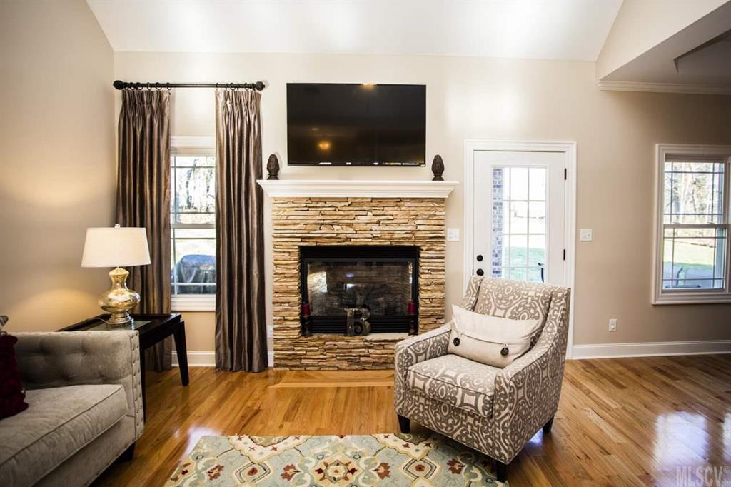 Abernethy Park - Residential