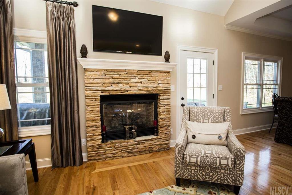 Abernethy Park - Residential