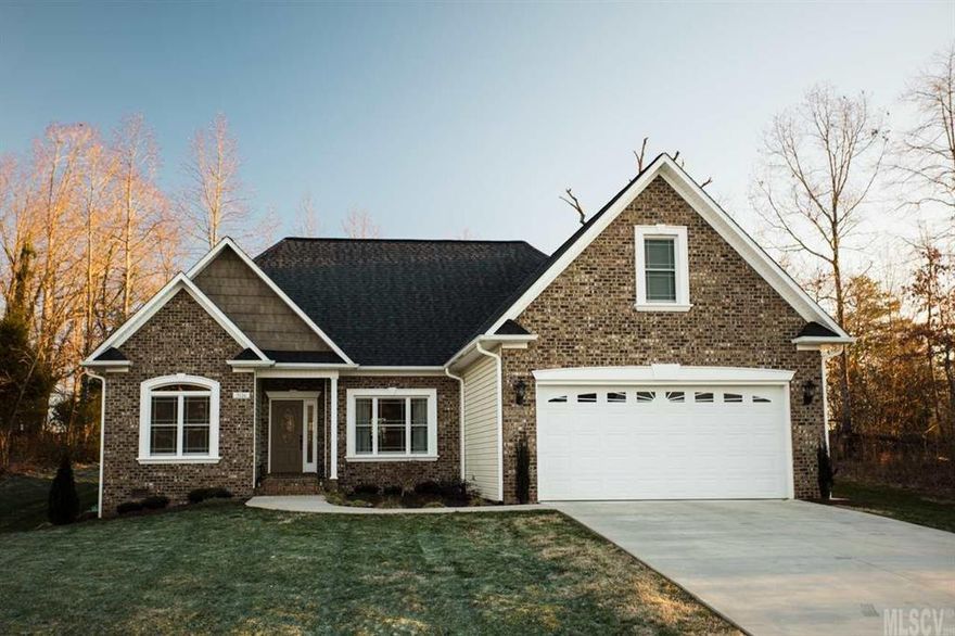 Gorgeous, immaculate, custom built 3BR/2BA open floor plan home in desirable Mtn. View! Features a bonus room, beautiful hardwoods & upgrades throughout! Spacious living room has custom stone gas fireplace & cathedral ceilings. Kitchen is pristine w/ granite countertops, custom cabinetry, tray ceiling & high end appliances. Large formal dining area w/ wainscoting & surrounded by light. Spacious master on main has tray ceilings & connects to a luxurious spa bathroom: tile flooring, pebble bottom glass enclosed shower, granite countertops, soaking tub, walk-in closet! Backyard is large & level w/ a charming covered patio & extra space for grilling/fire pit area. NO CITY TAXES! Must see in Abernethy Park subdivision!