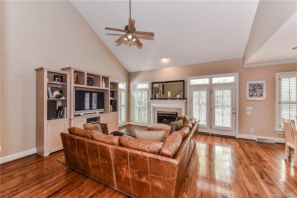 Beverly Crest - Residential