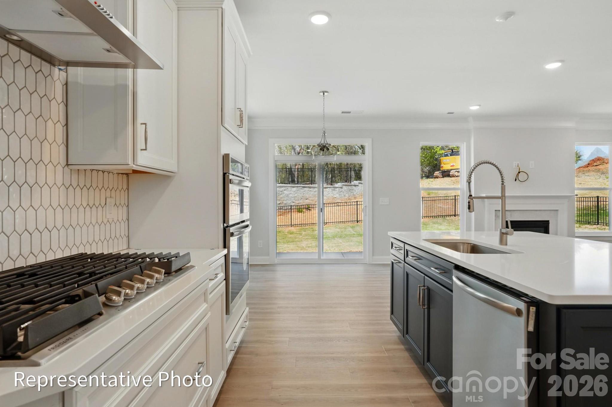 Founders Landing - Residential