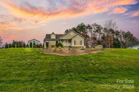 A home in Hickory