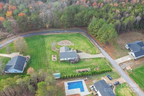 A home in Hickory