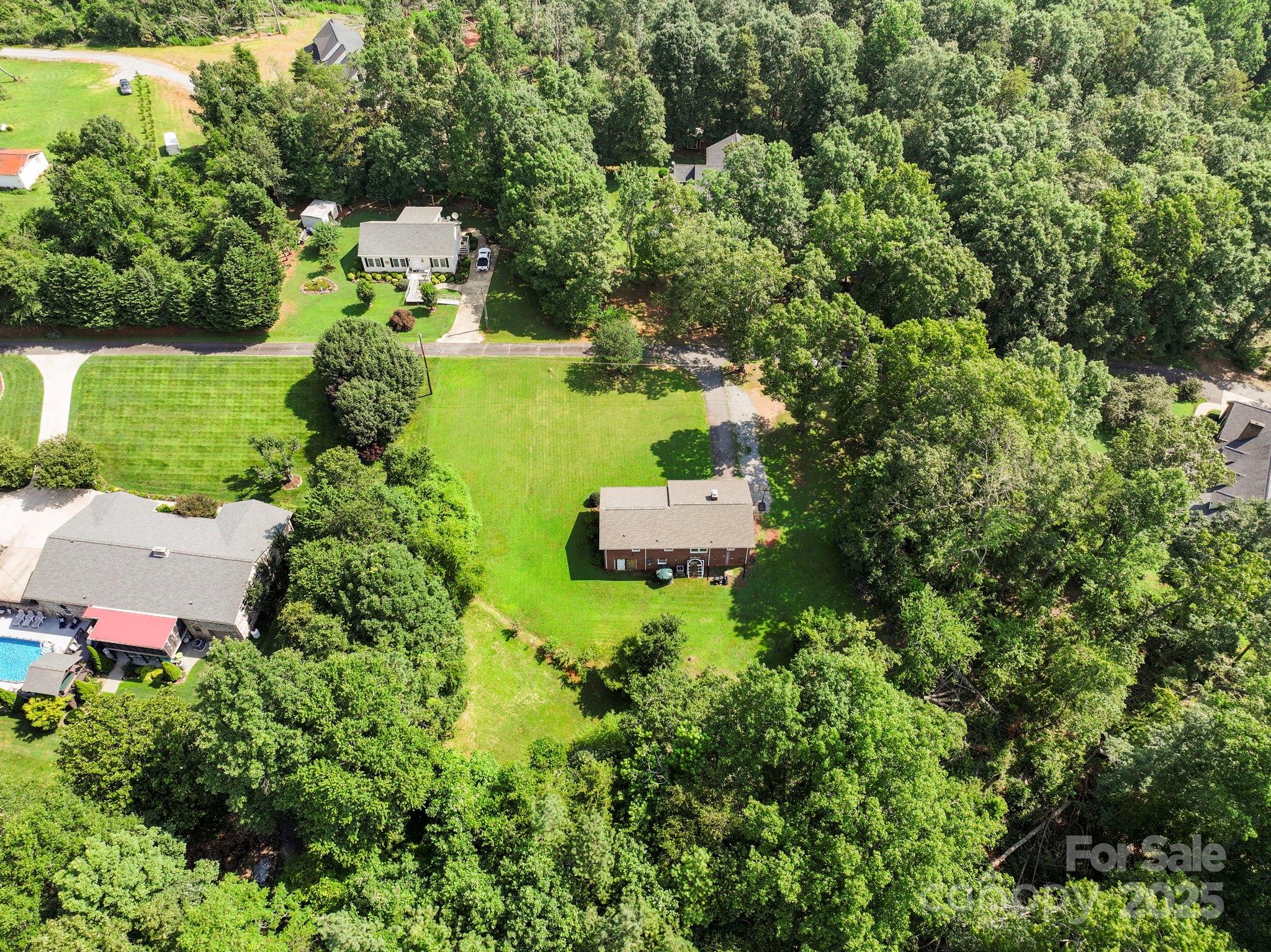 156 Eskimo Drive