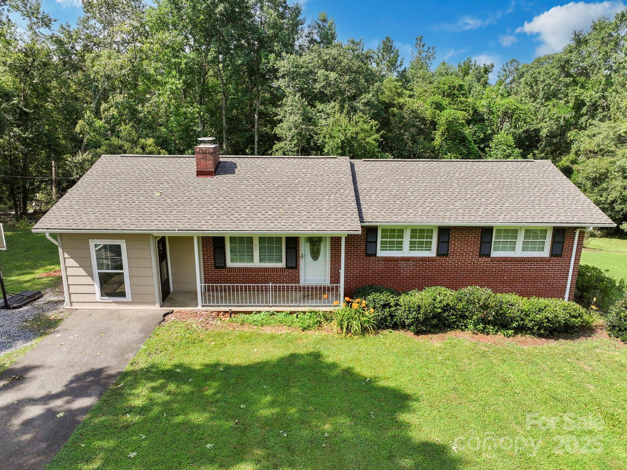 156 Eskimo Drive