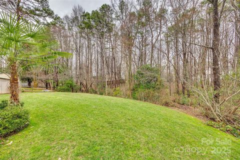 A home in Huntersville