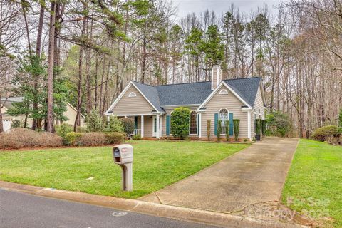 A home in Huntersville