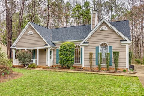 A home in Huntersville