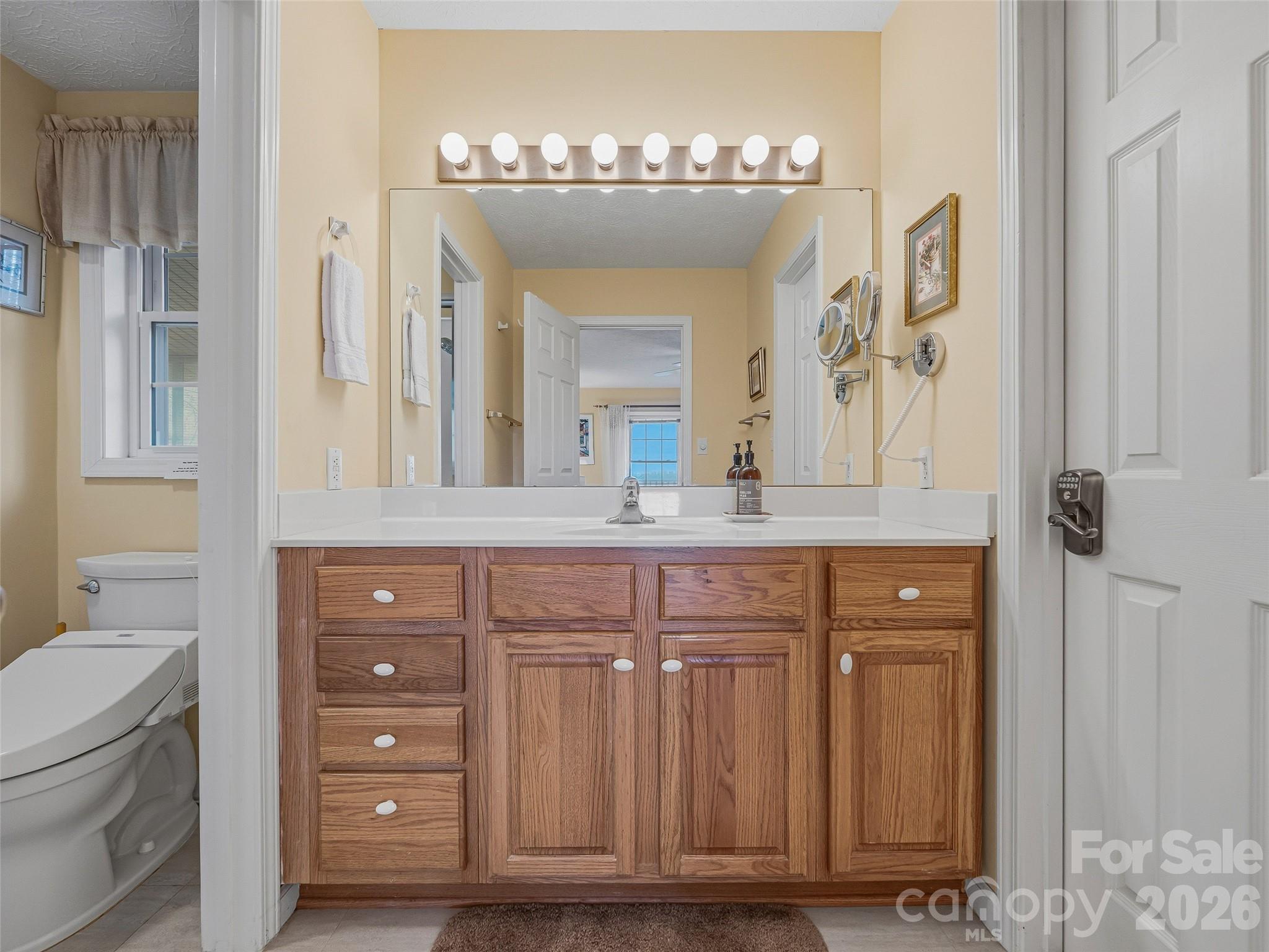 Emerald Hills - Residential