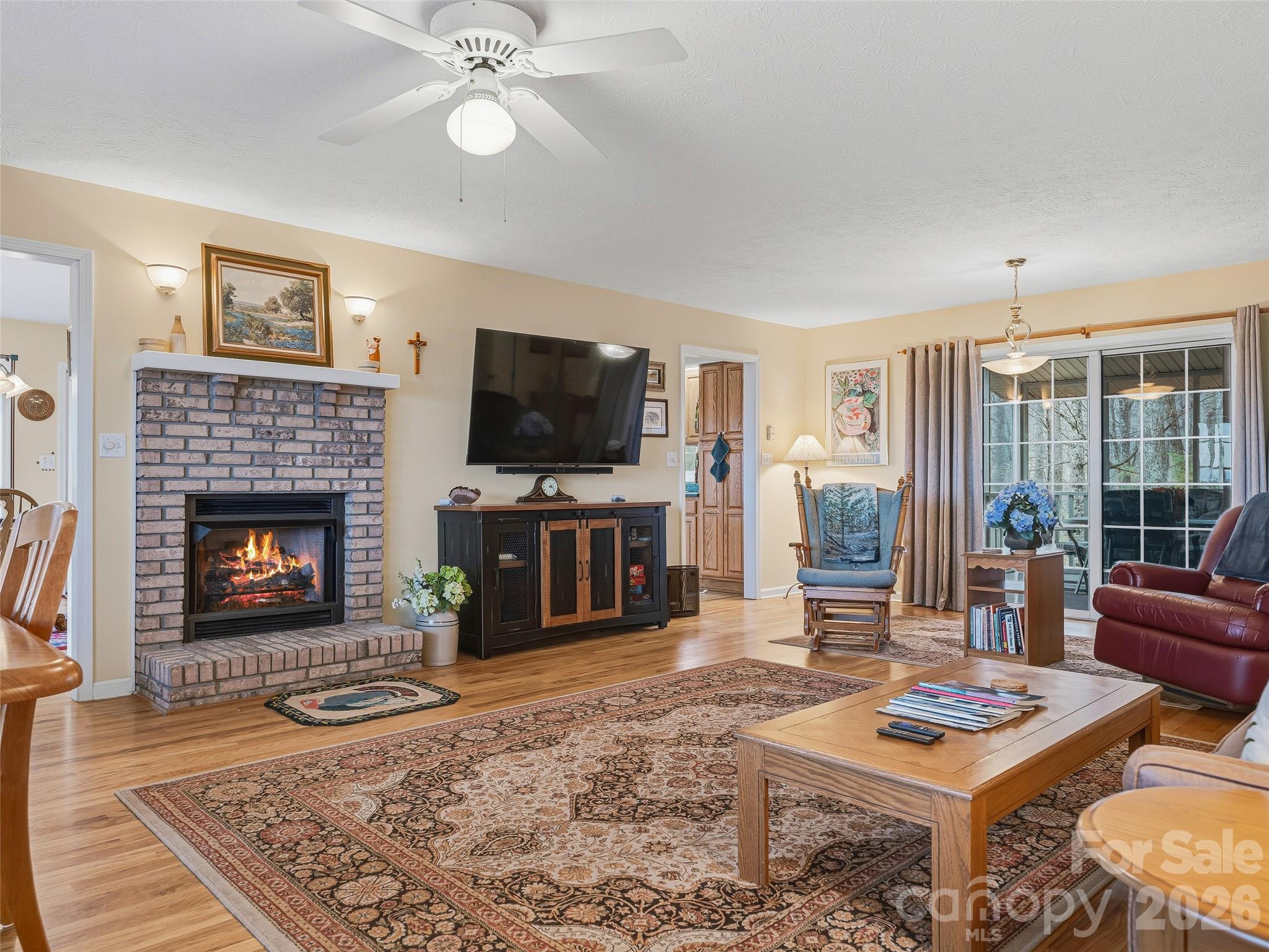 Emerald Hills - Residential