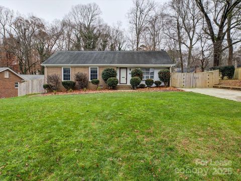 Photo of 6219 Colchester Place, Charlotte, NC 28210 (MLS # 4329792)
