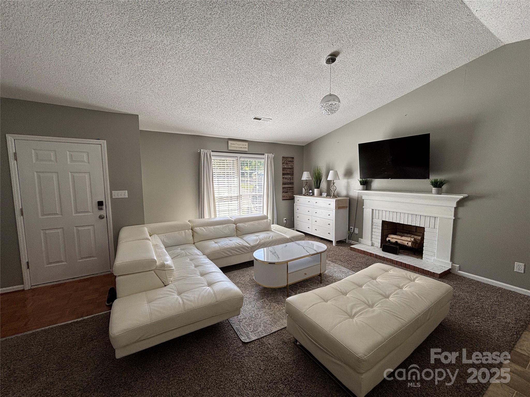 Mcalpine Woods - Residential Lease