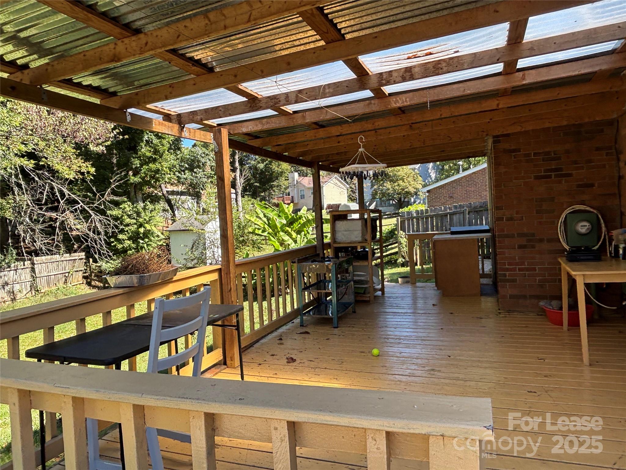 Mcalpine Woods - Residential Lease