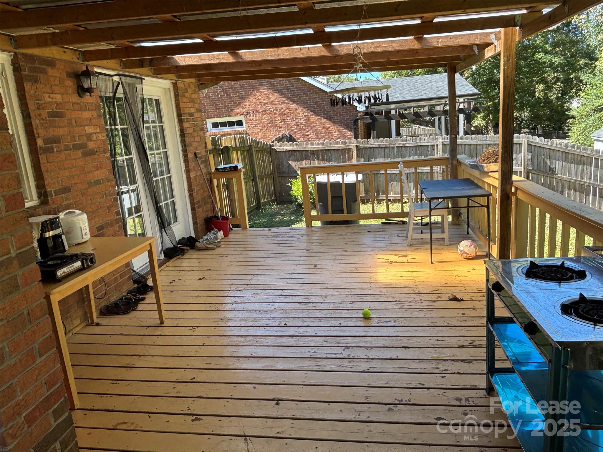 Mcalpine Woods - Residential Lease