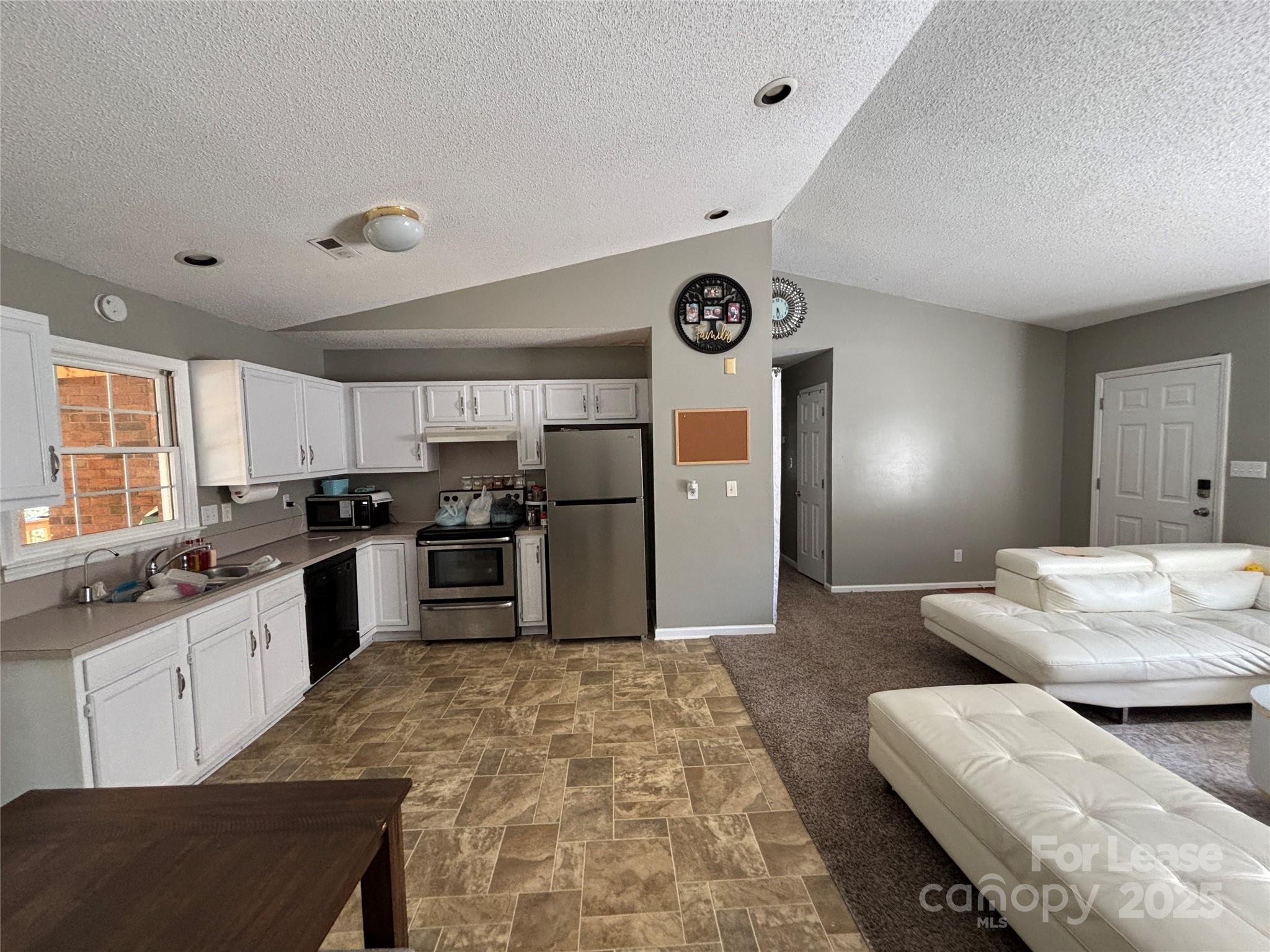 Mcalpine Woods - Residential Lease