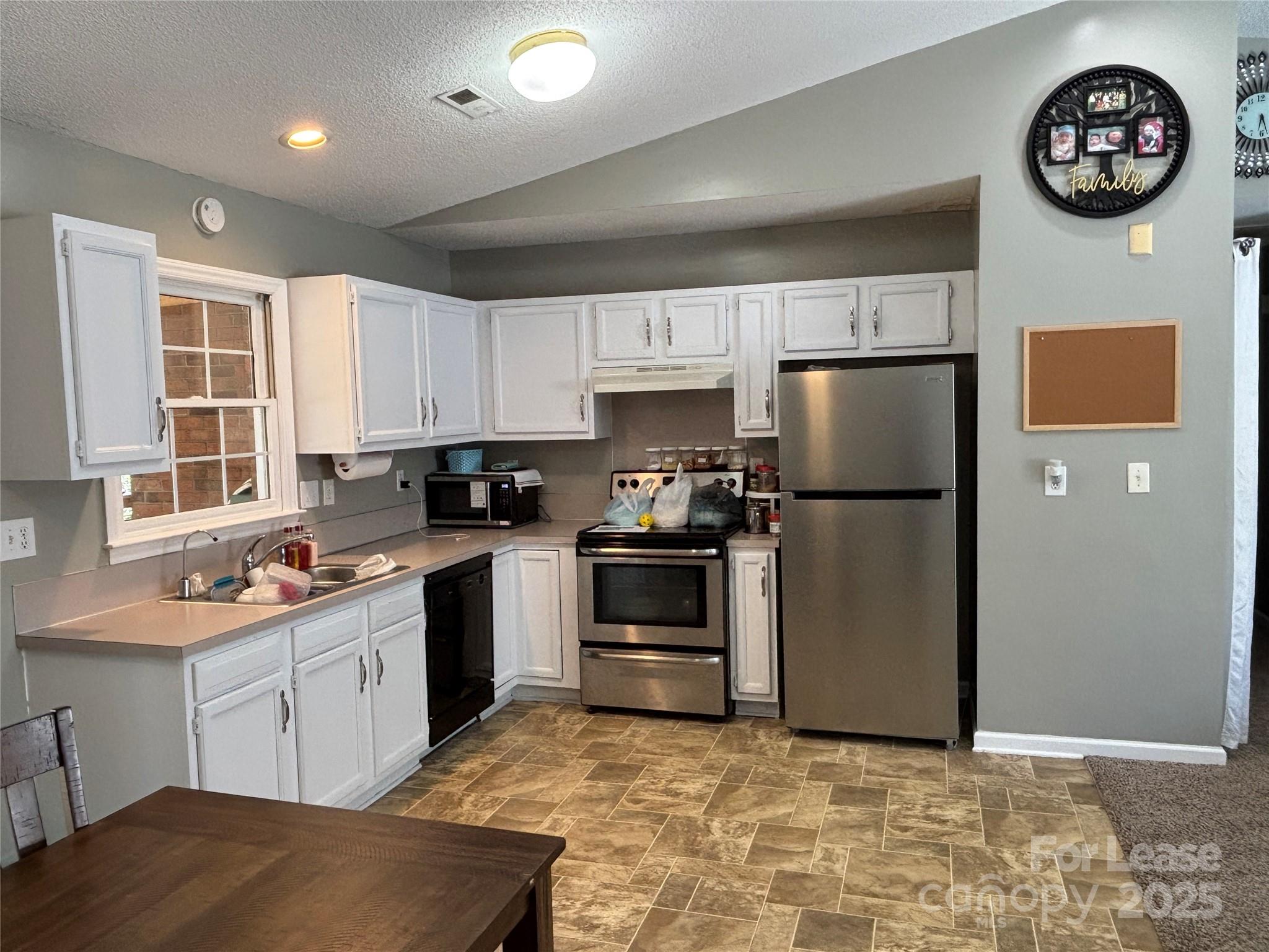 Mcalpine Woods - Residential Lease