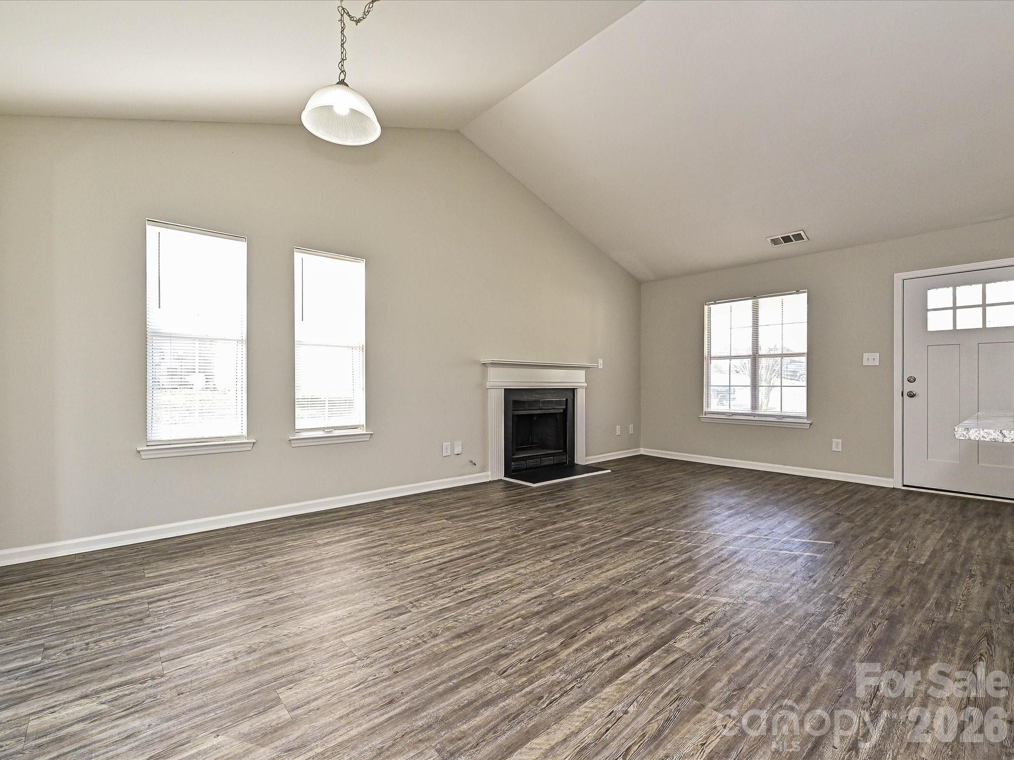 Eagle Nest - Residential