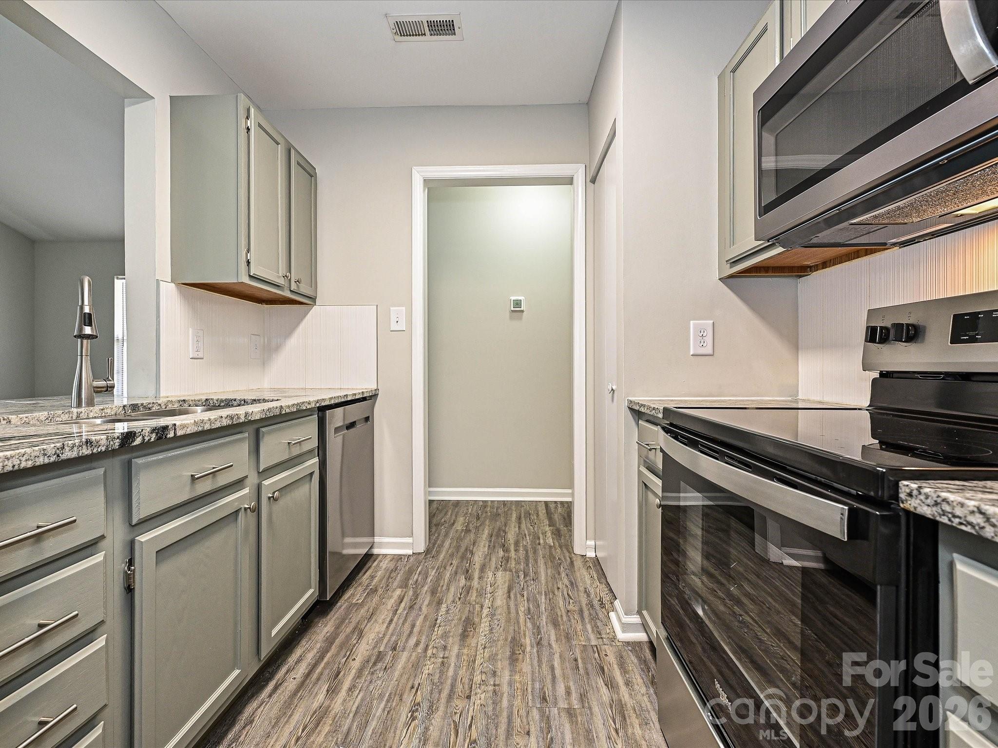 Eagle Nest - Residential