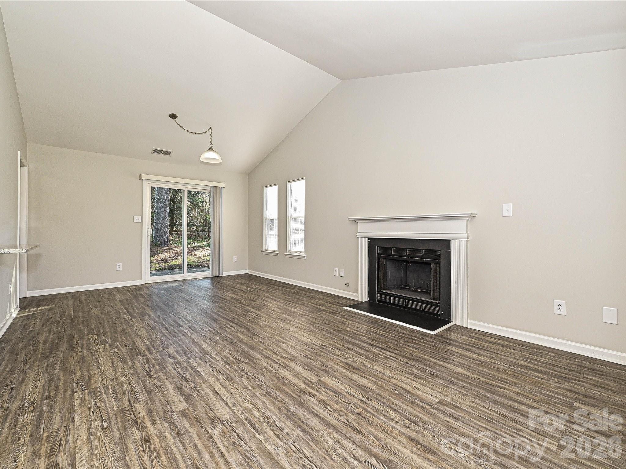 Eagle Nest - Residential