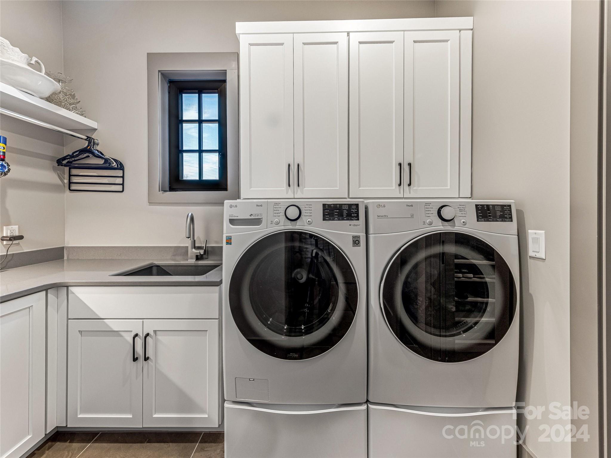 The Cliffs at Walnut Cove - Residential