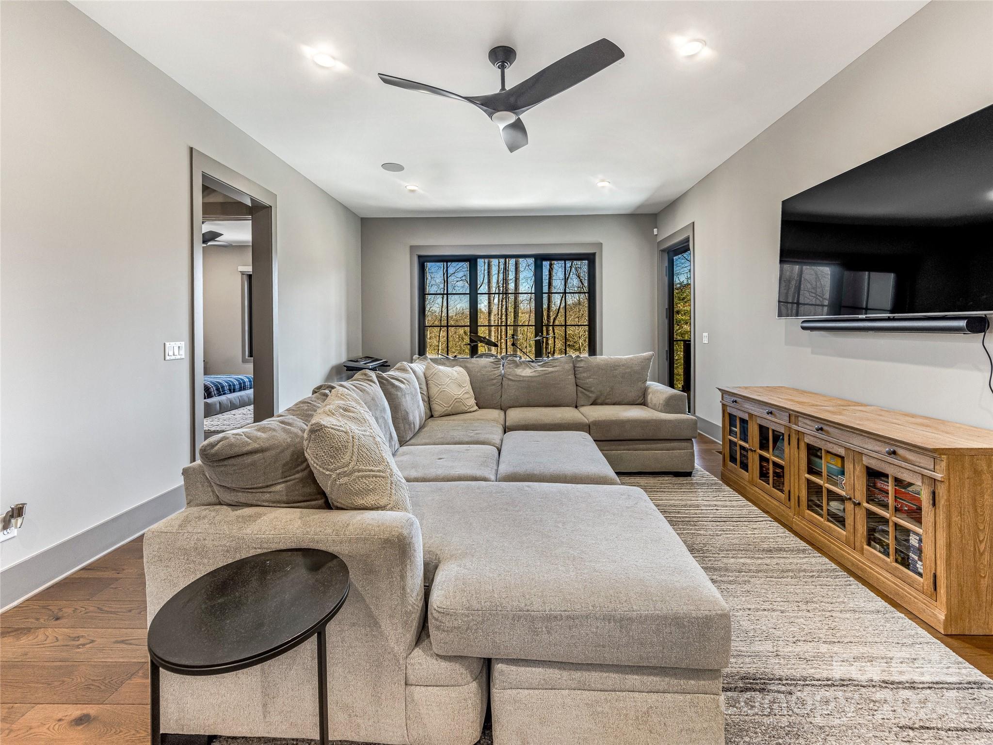 The Cliffs at Walnut Cove - Residential