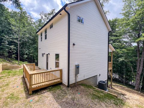 A home in Hendersonville