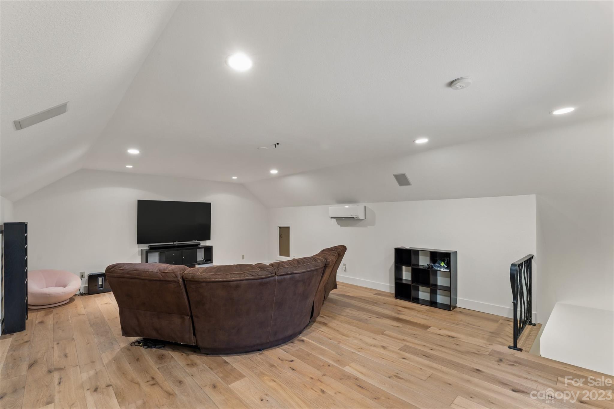 Dry Creek - Residential