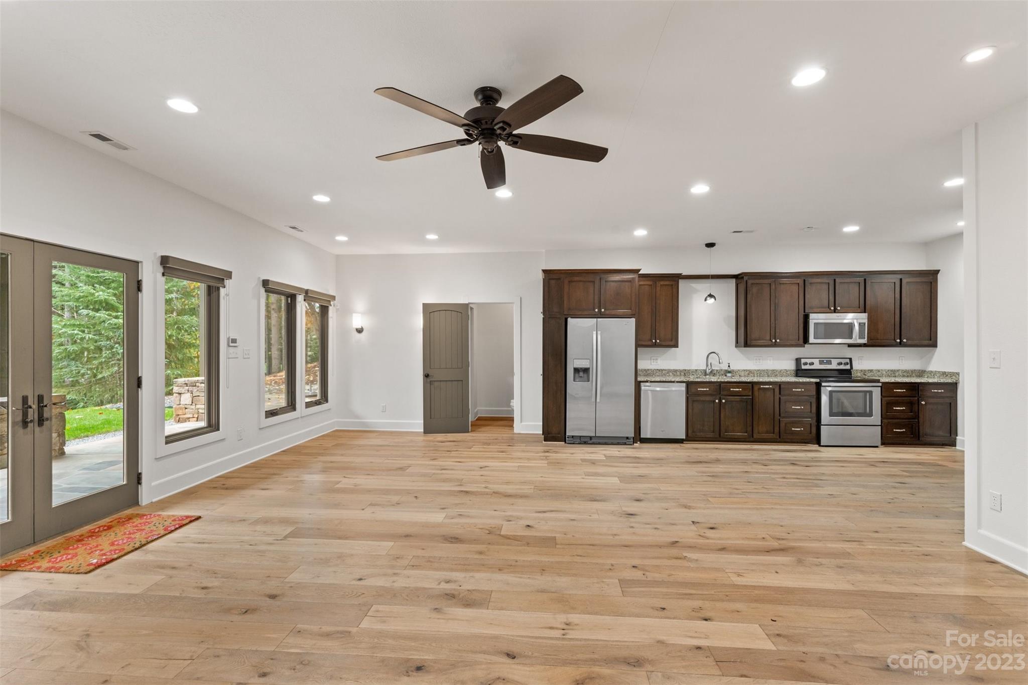 Dry Creek - Residential