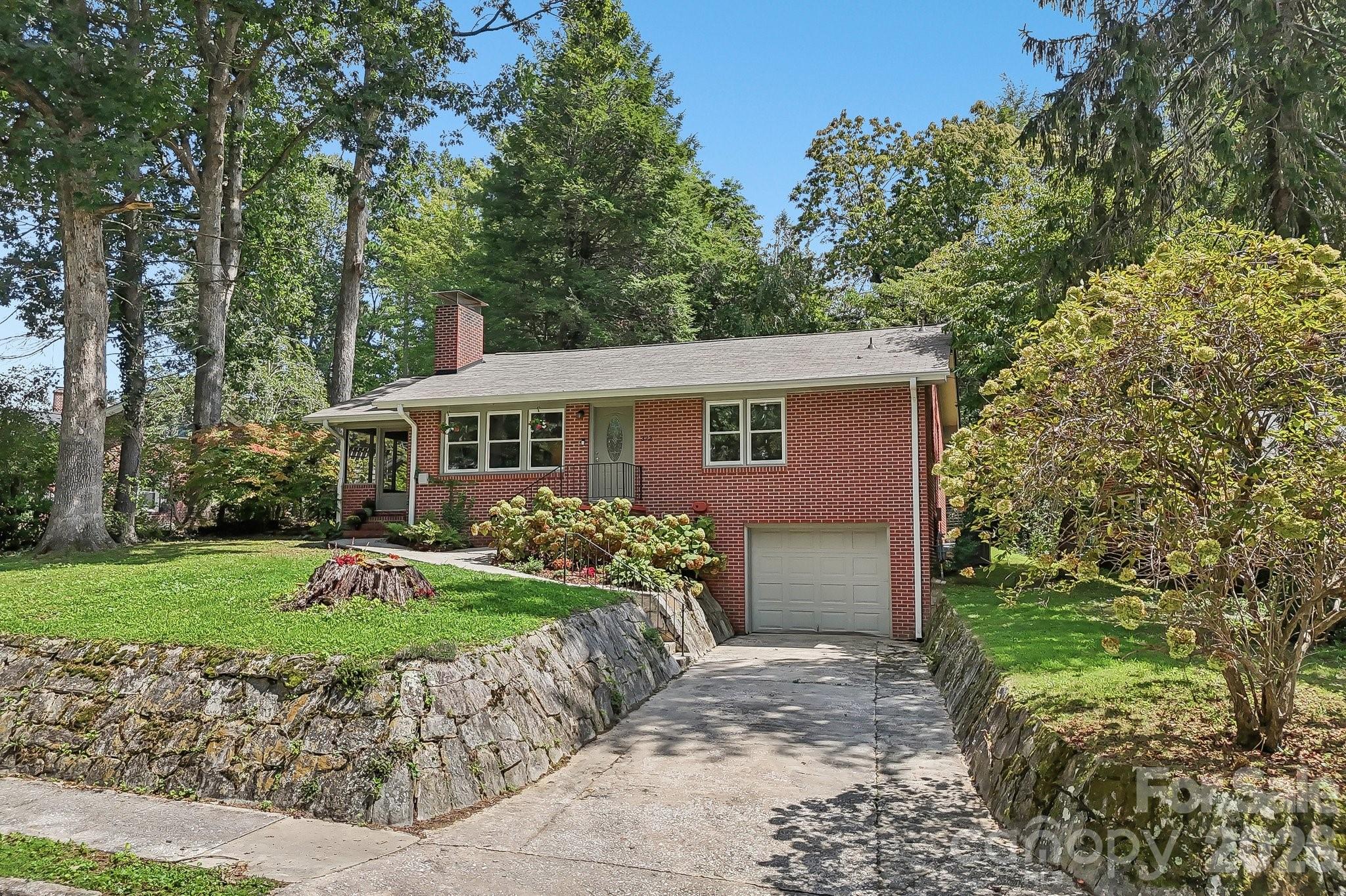 322 Crescent Avenue