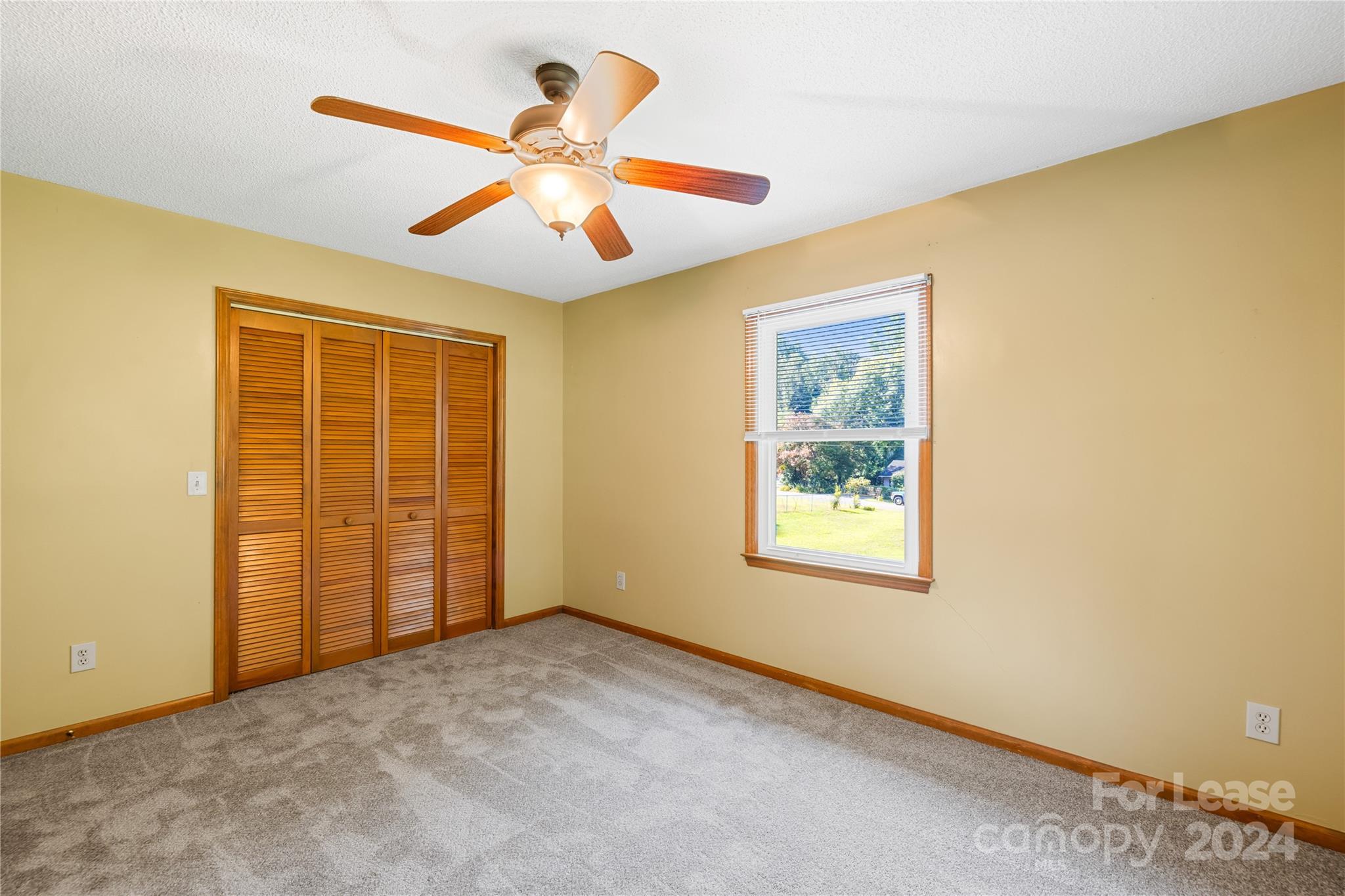 Eleanor Acres - Residential Lease