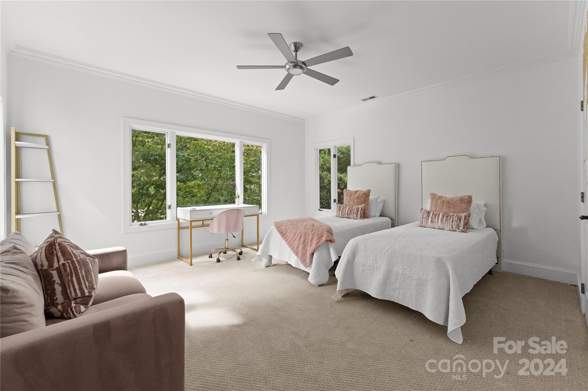 The Peninsula - Residential